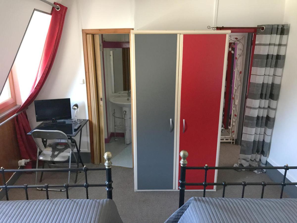 Les Meubles Du Rocher - Pres Du Parc Le Pal Bourbon-Lancy Eksteriør billede